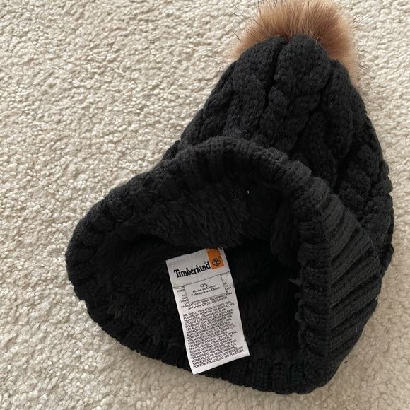 Timberland Black Cable Knit Beanie - Picture 2 of 2